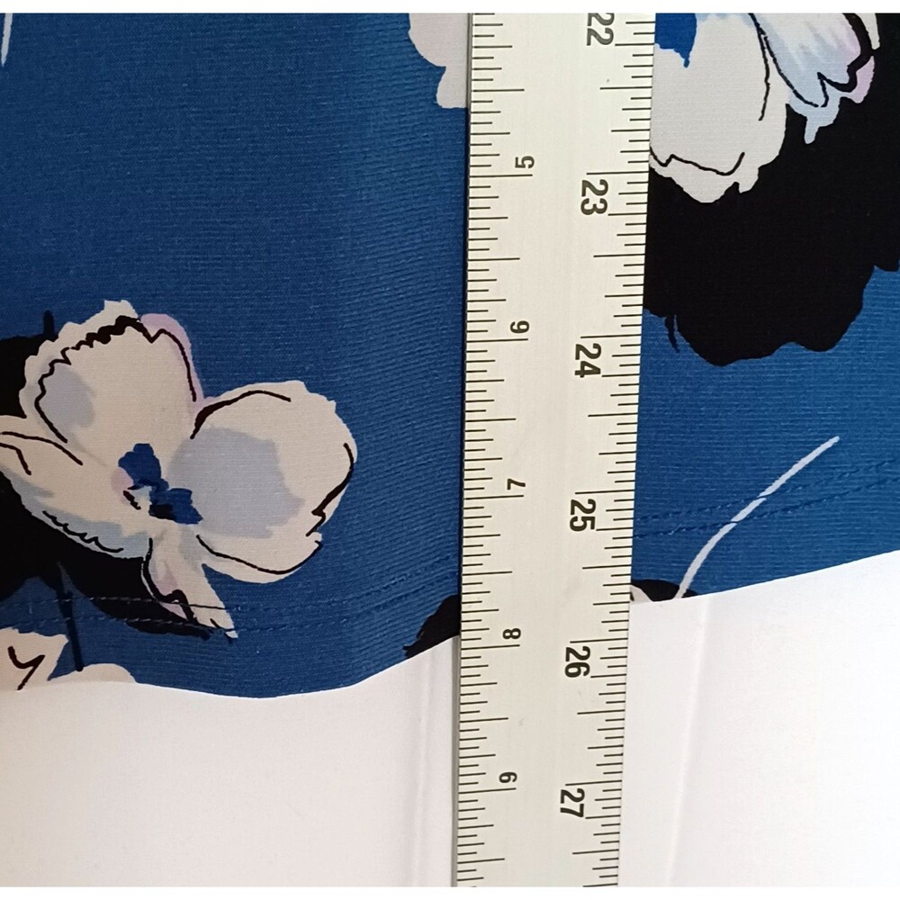 Roz & Ali Women’s XL Blue White Floral Blouse Double Layered Bell Sleeve Light - Picture 8 of 10